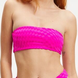 NWT Good American Size 3 L Hawaiian Pink Jacquard Bandeau Bikini Swim Top Barbie